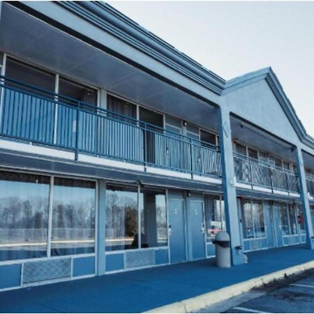 Reidsville Inn & Suites By Oyo Hwy 29 Ngoại thất bức ảnh