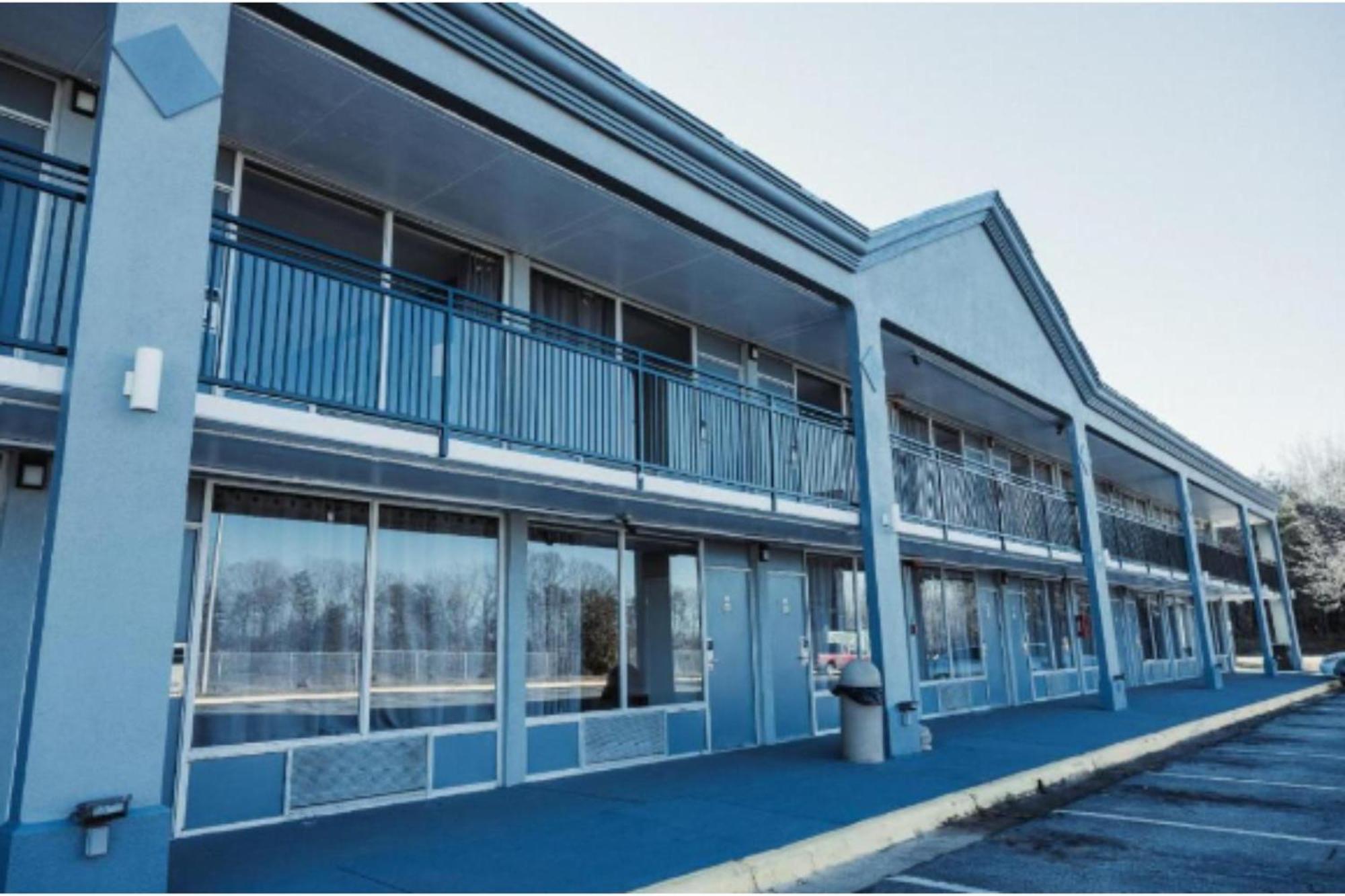Reidsville Inn & Suites By Oyo Hwy 29 Ngoại thất bức ảnh