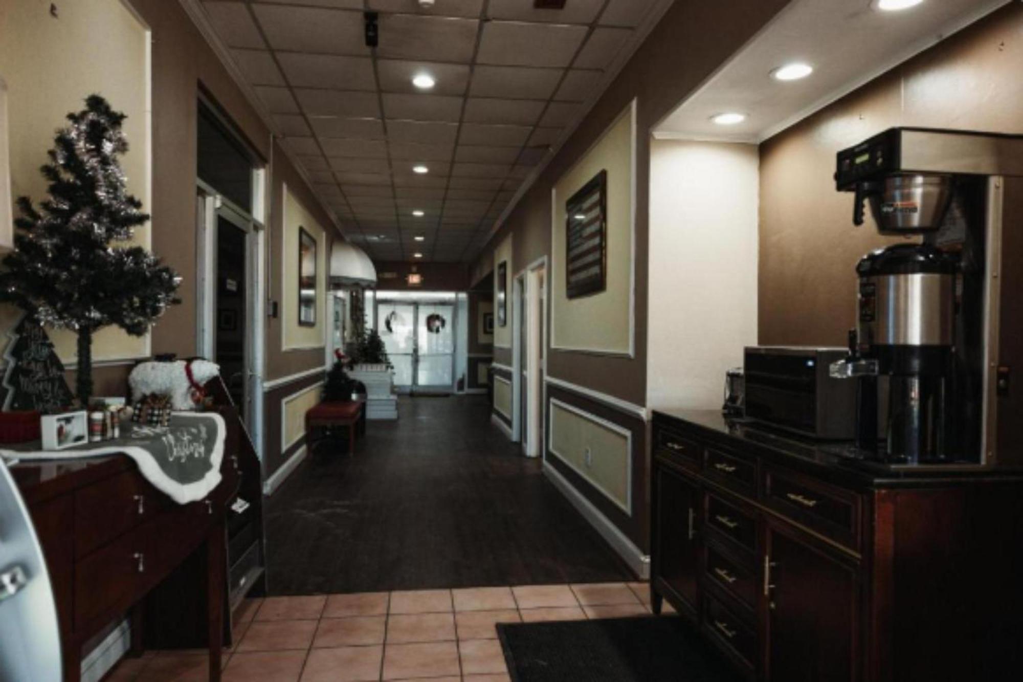 Reidsville Inn & Suites By Oyo Hwy 29 Ngoại thất bức ảnh